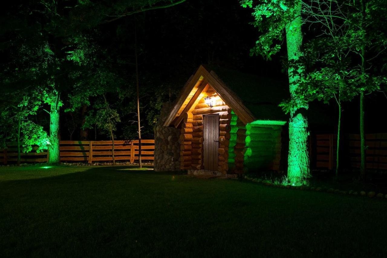 Saski Zakatek, Wakacje W Bajkowym Domku!!! Mazury, Sauna, Jezioro, Pomost, Sasek Maly Luaran gambar
