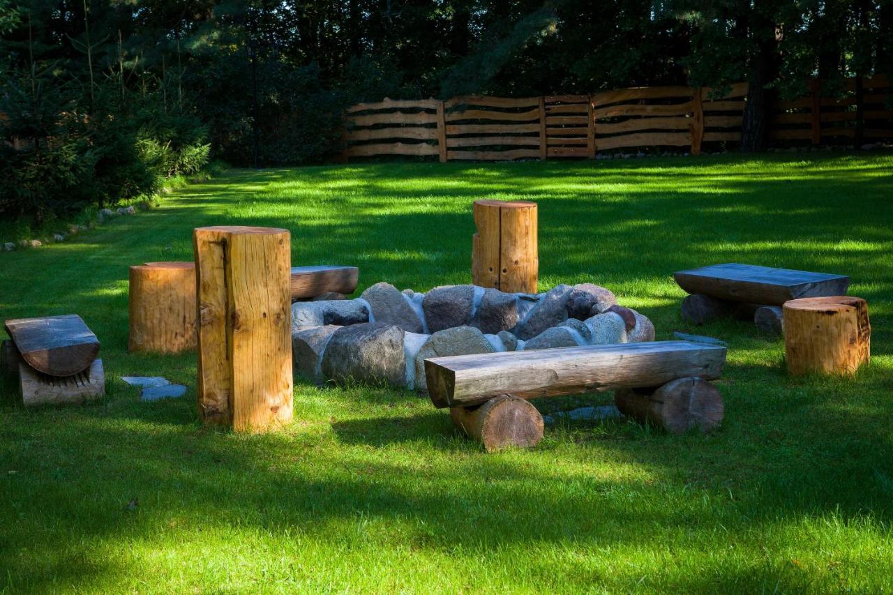 Saski Zakatek, Wakacje W Bajkowym Domku!!! Mazury, Sauna, Jezioro, Pomost, Sasek Maly Luaran gambar
