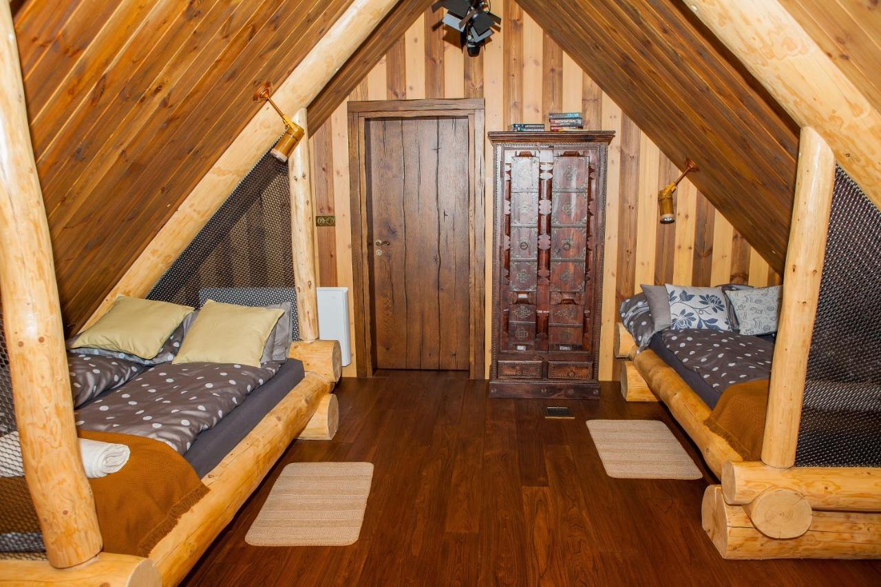 Saski Zakatek, Wakacje W Bajkowym Domku!!! Mazury, Sauna, Jezioro, Pomost, Sasek Maly Luaran gambar