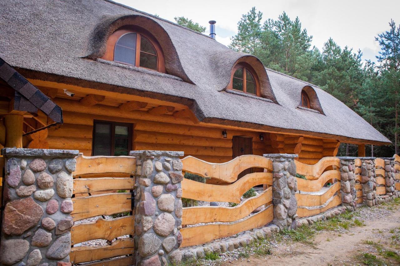 Saski Zakatek, Wakacje W Bajkowym Domku!!! Mazury, Sauna, Jezioro, Pomost, Sasek Maly Luaran gambar