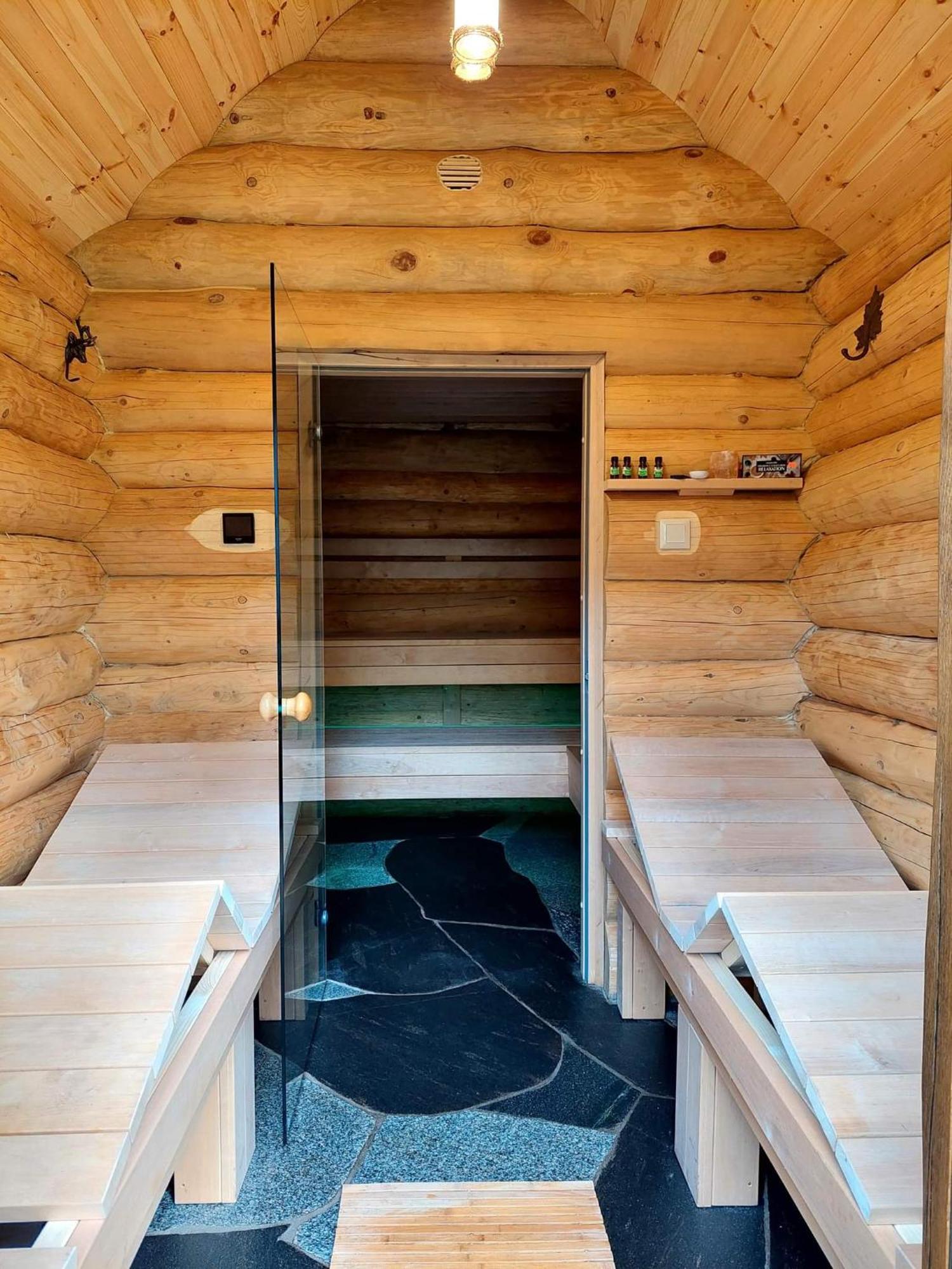 Saski Zakatek, Wakacje W Bajkowym Domku!!! Mazury, Sauna, Jezioro, Pomost, Sasek Maly Luaran gambar