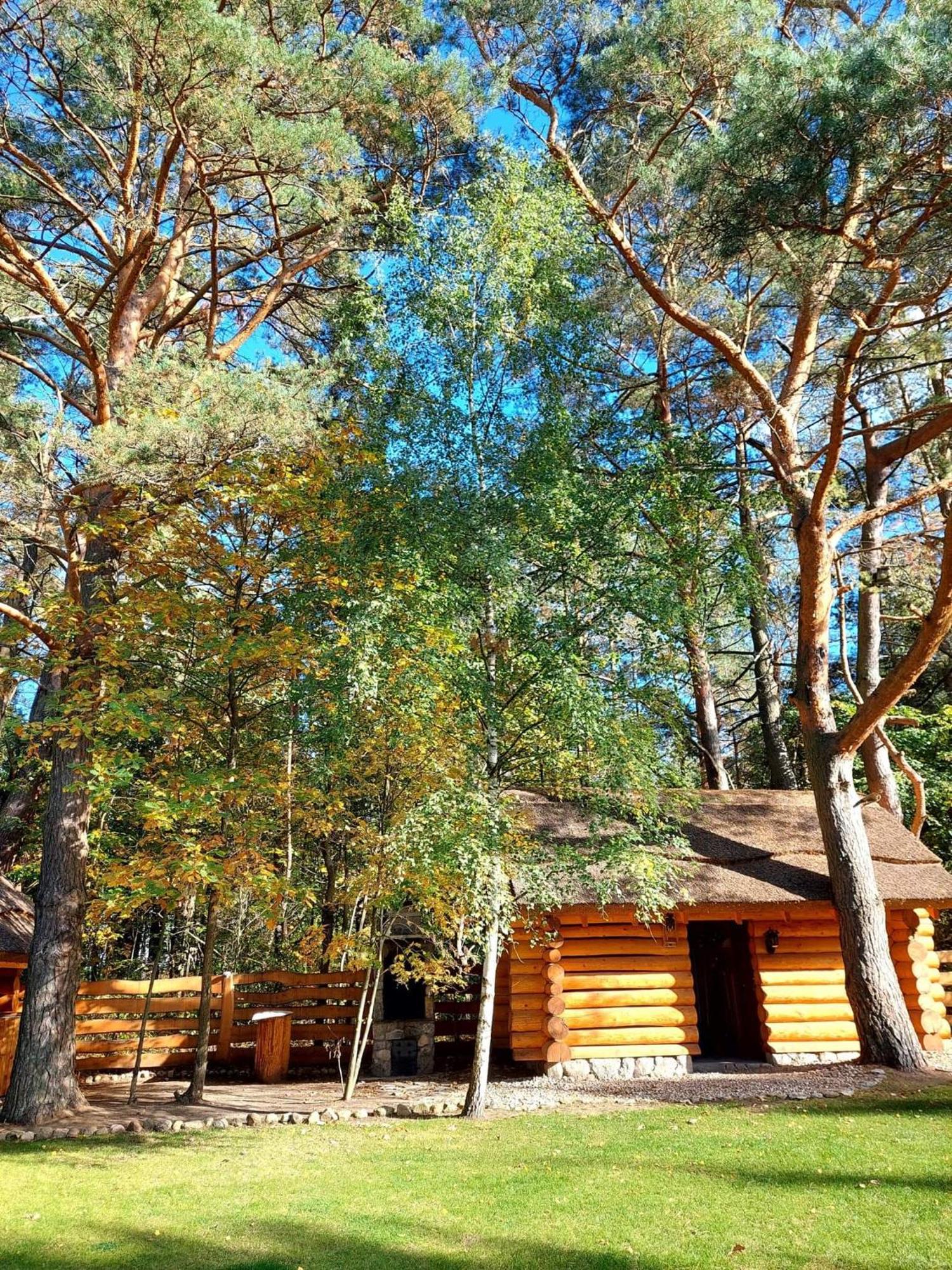 Saski Zakatek, Wakacje W Bajkowym Domku!!! Mazury, Sauna, Jezioro, Pomost, Sasek Maly Luaran gambar
